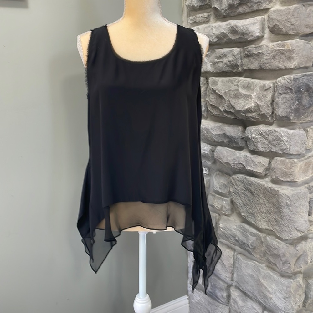 Elizabeth and James sleeveless blouse, black, Women’s M
